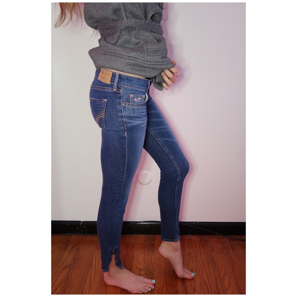Hollister Dark Wash Jeans